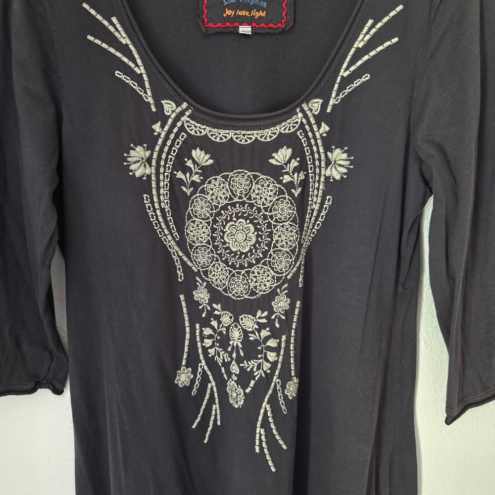 JW Los Angeles Johnny Was Charcoal Gray Embroidered Boho T-Shirt Dress 3/4 Slv L - Picture 4 of 10